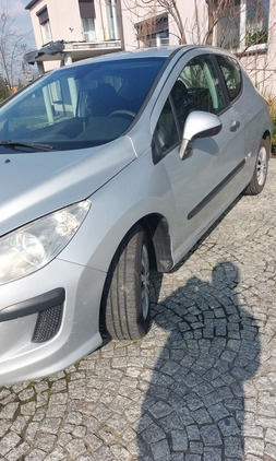 Peugeot 308 cena 9000 przebieg: 245000, rok produkcji 2009 z Gniewkowo małe 56